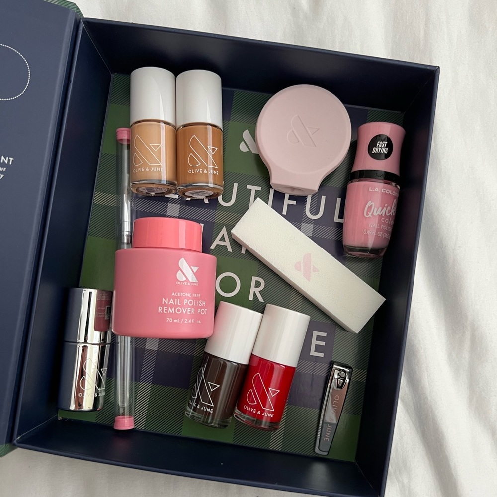 Olive & June Box, Polish, Mani Supplies!
